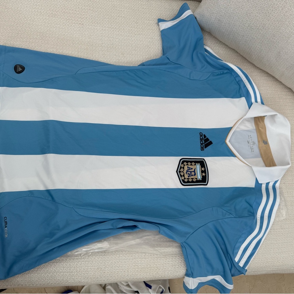 Adidas Argentina Sky Blue & White Soccer Jersey